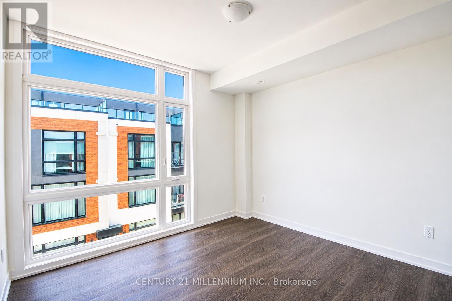 #1103 12 DAVID EYER ROAD - 20