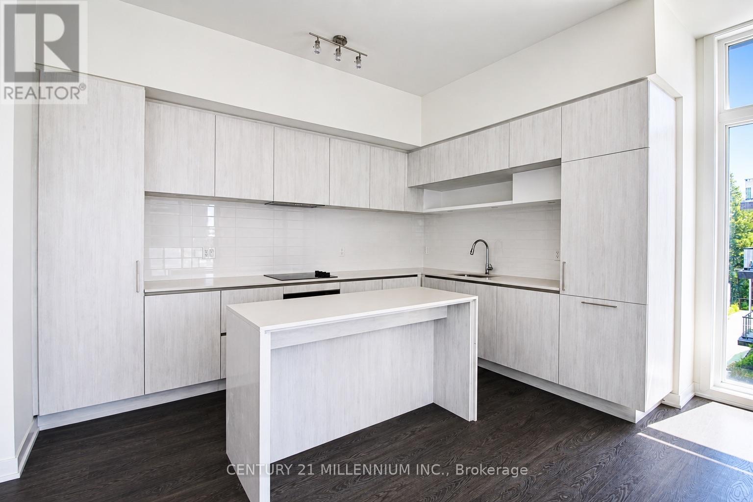 #1103 12 DAVID EYER ROAD - 6