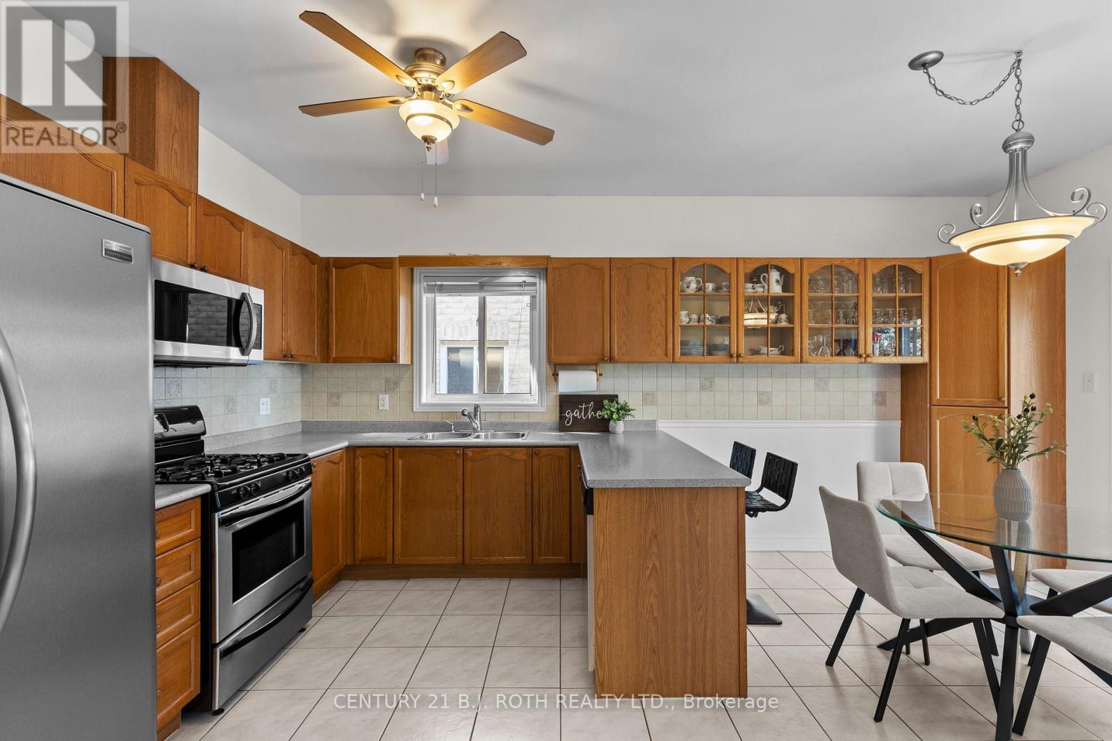 14 PRINCE GEORGE CRESCENT - 12