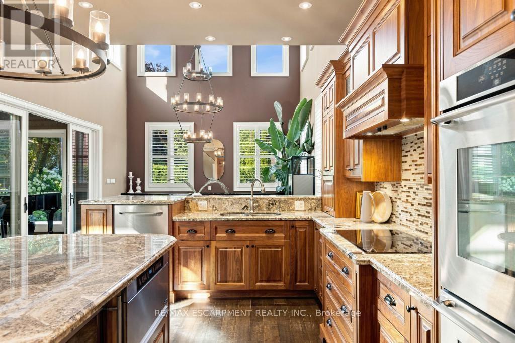 253 ROSSMORE BOULEVARD - 20