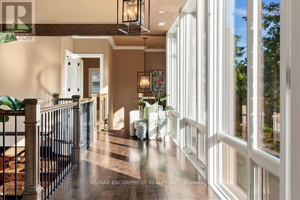 253 ROSSMORE BOULEVARD - 32