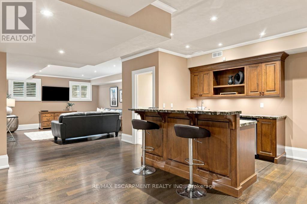 253 ROSSMORE BOULEVARD - 39