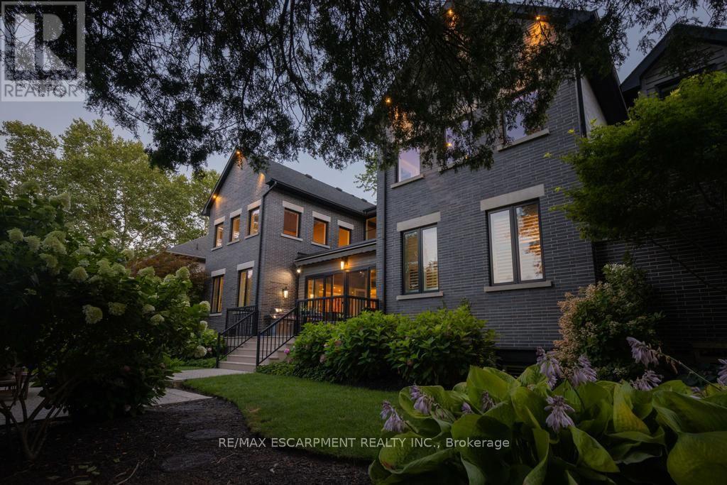253 ROSSMORE BOULEVARD - 5