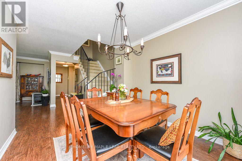 30 PRIMROSE CRESCENT - 15