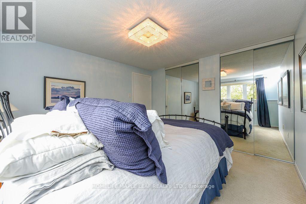 30 PRIMROSE CRESCENT - 33