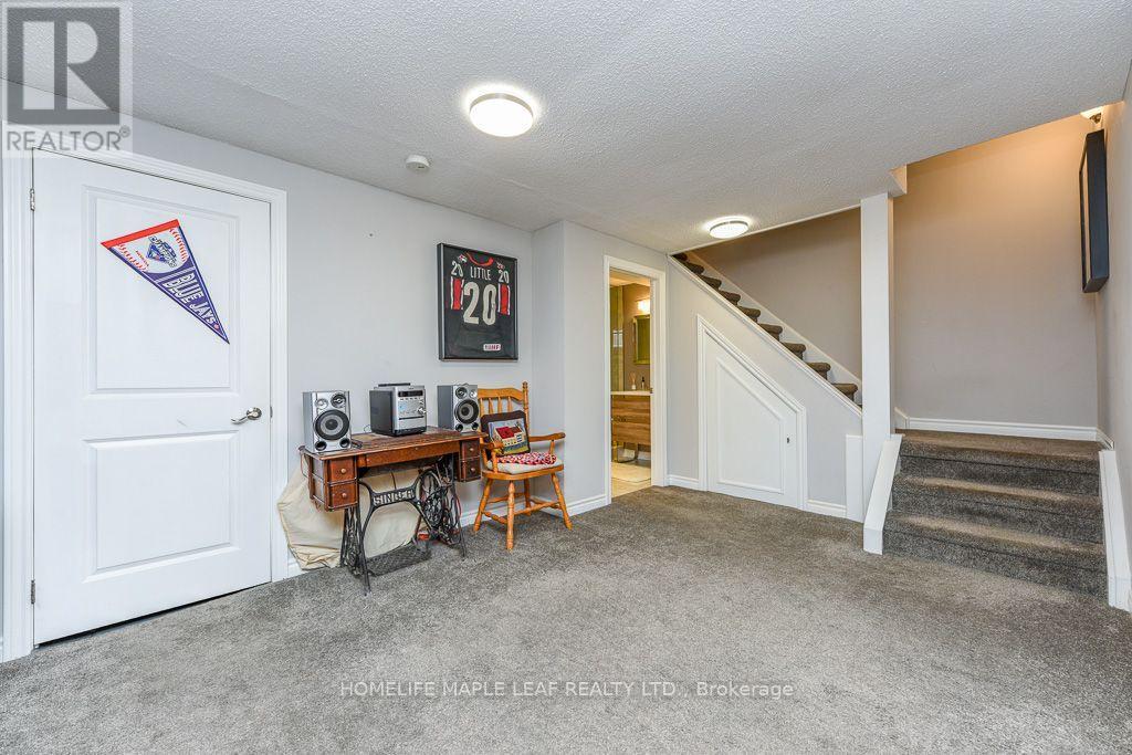 30 PRIMROSE CRESCENT - 39