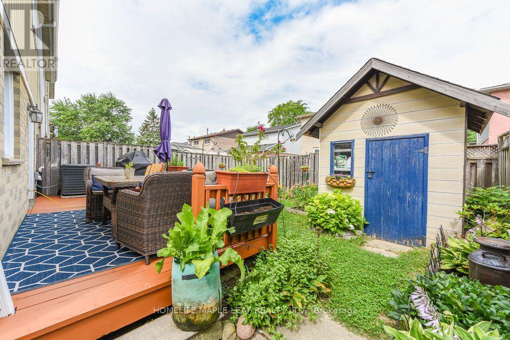 30 PRIMROSE CRESCENT - 44