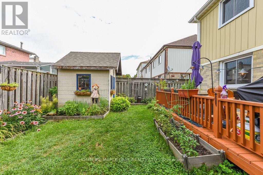 30 PRIMROSE CRESCENT - 46