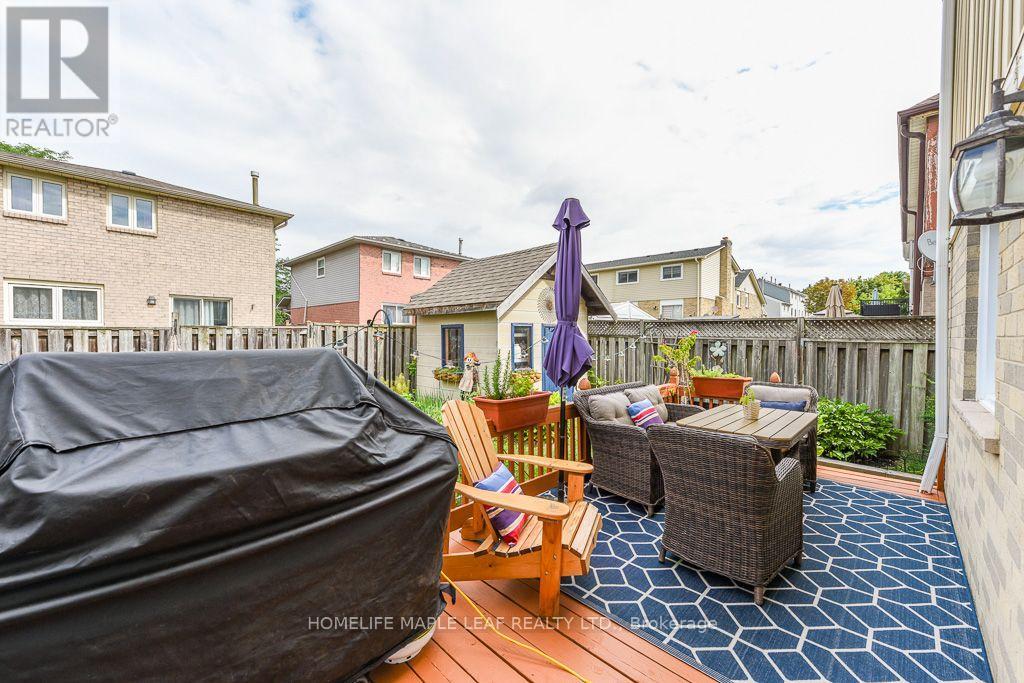 30 PRIMROSE CRESCENT - 47