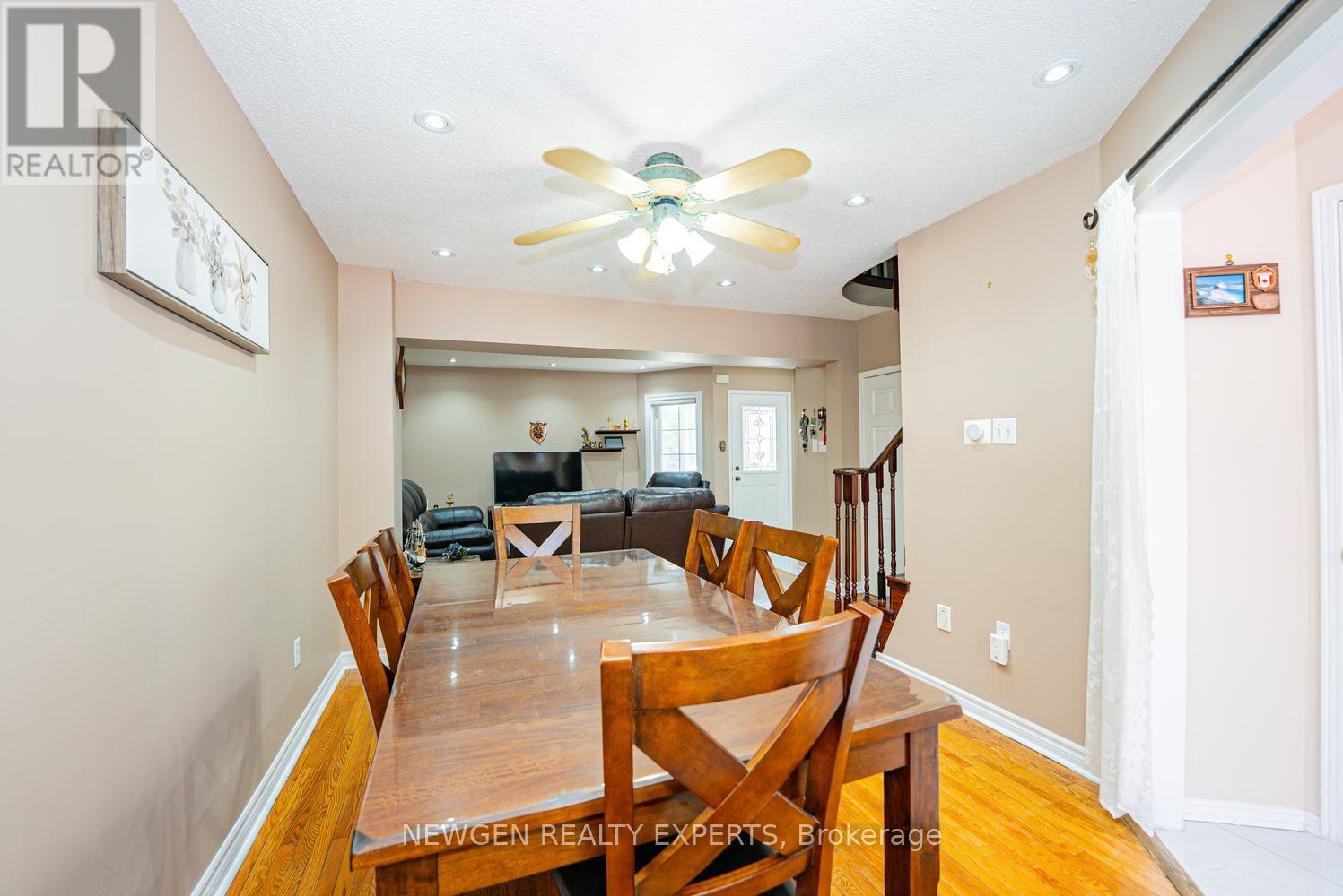 42 MCCLEAVE CRESCENT - 17