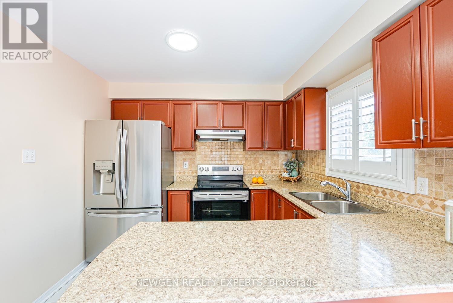 42 MCCLEAVE CRESCENT - 21