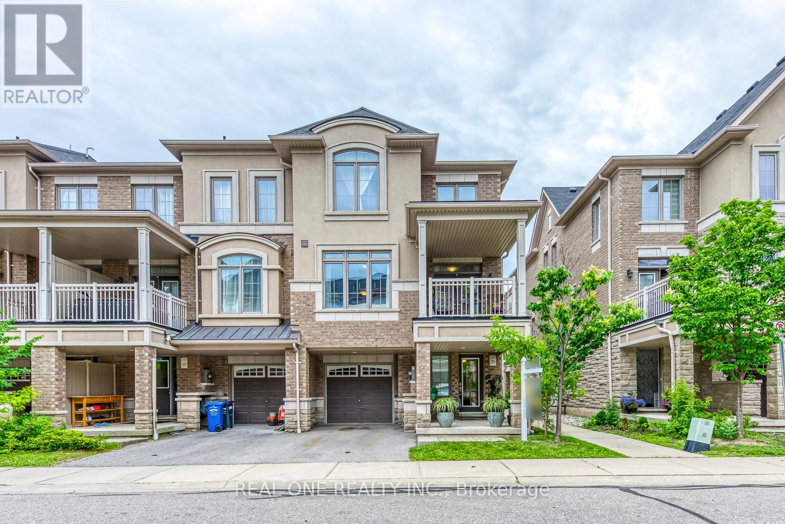 Photo of 2435 Greenwich Drive