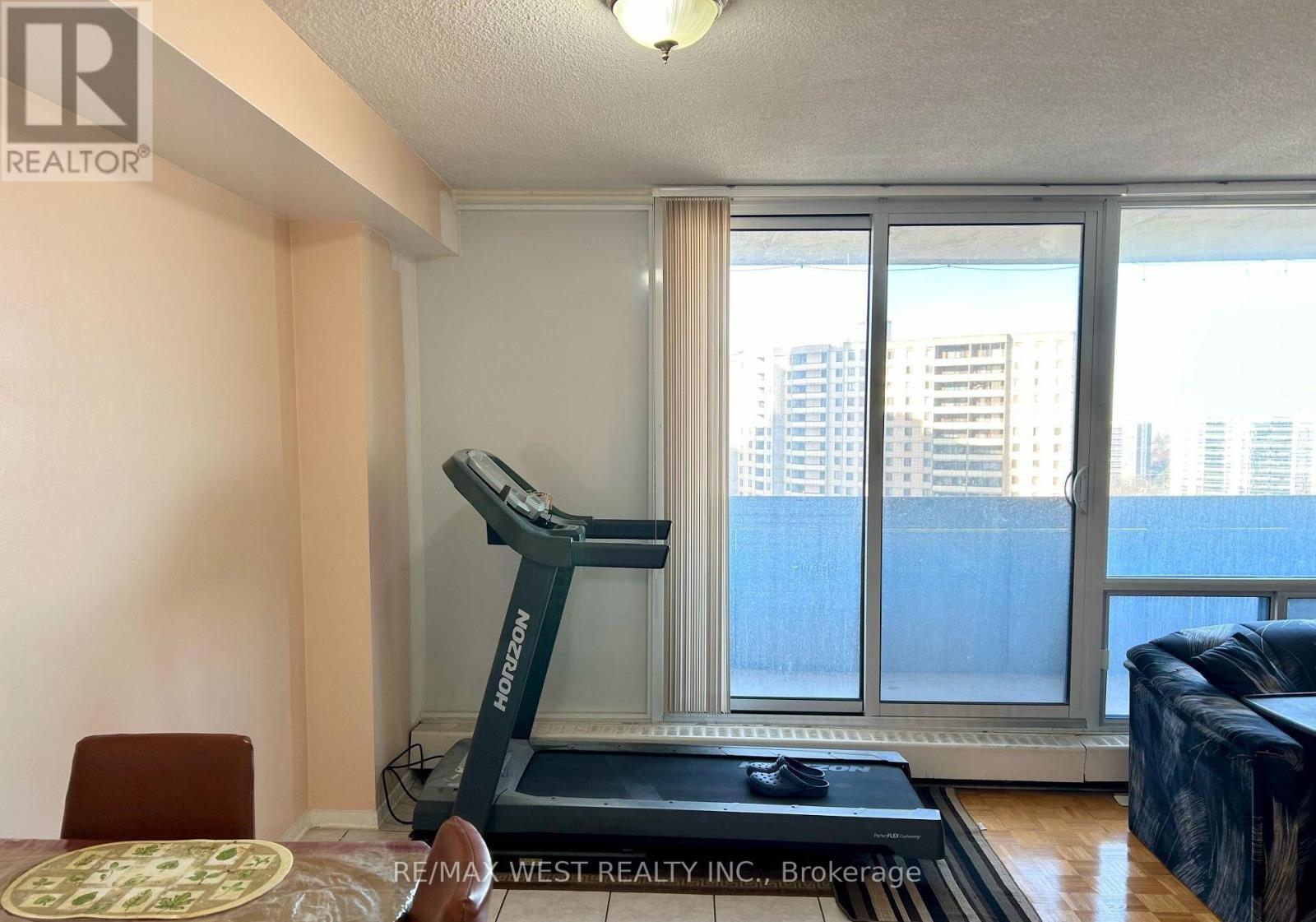 #1510 5 SAN ROMANO WAY - 8