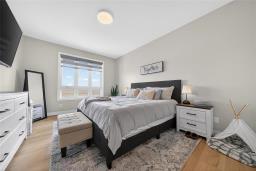300 Caron Road N, St Francois Xavier, MB R4L1A4 Photo 23