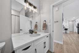 300 Caron Road N, St Francois Xavier, MB R4L1A4 Photo 32