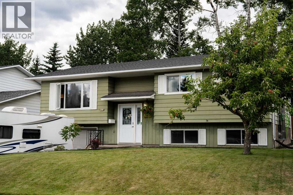 402 Mountain Street - 1