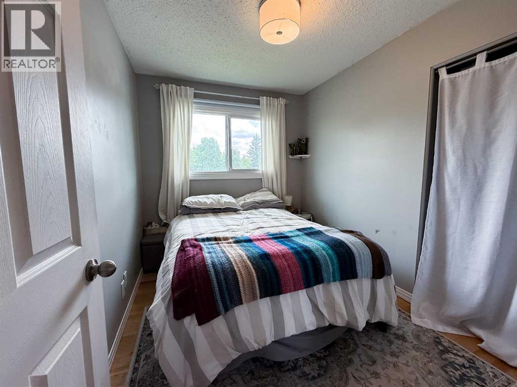 402 Mountain Street - 13