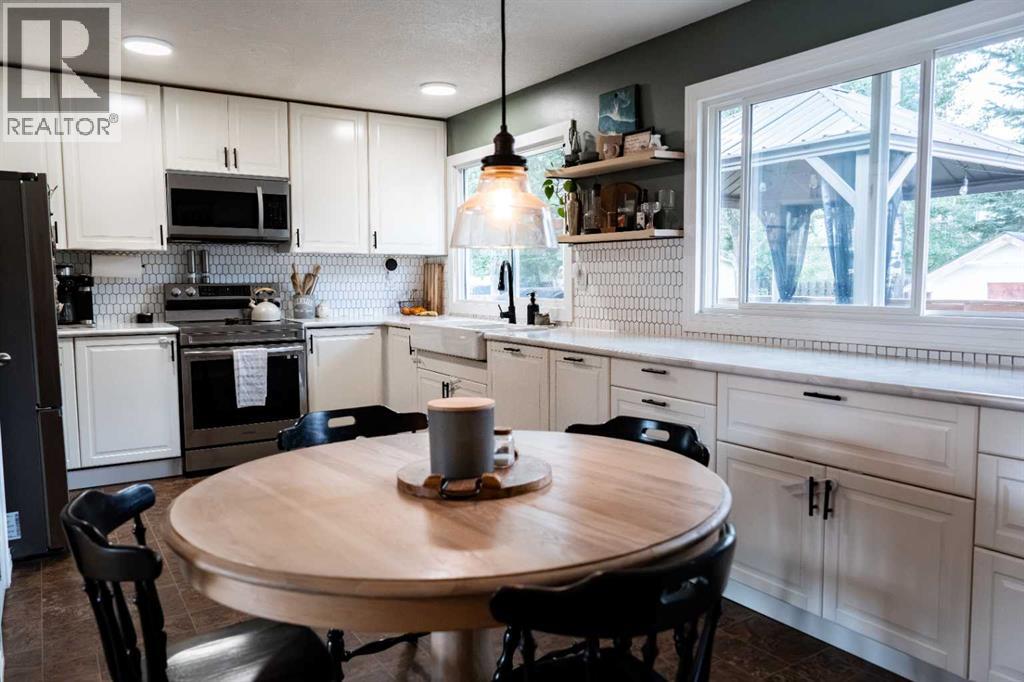 402 Mountain Street - Image 7