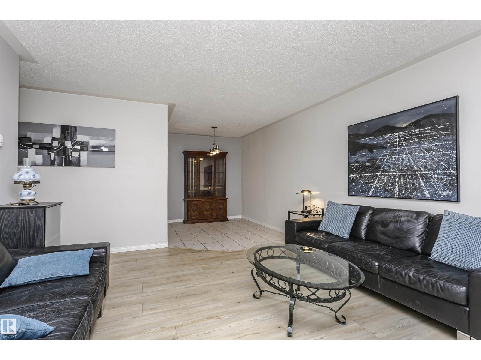#302 5005 31 AV NW - Image 12