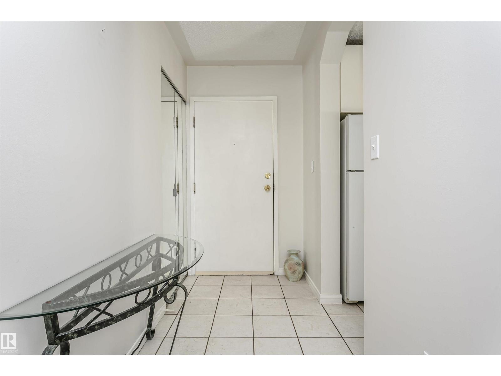 #302 5005 31 AV NW - Image 6