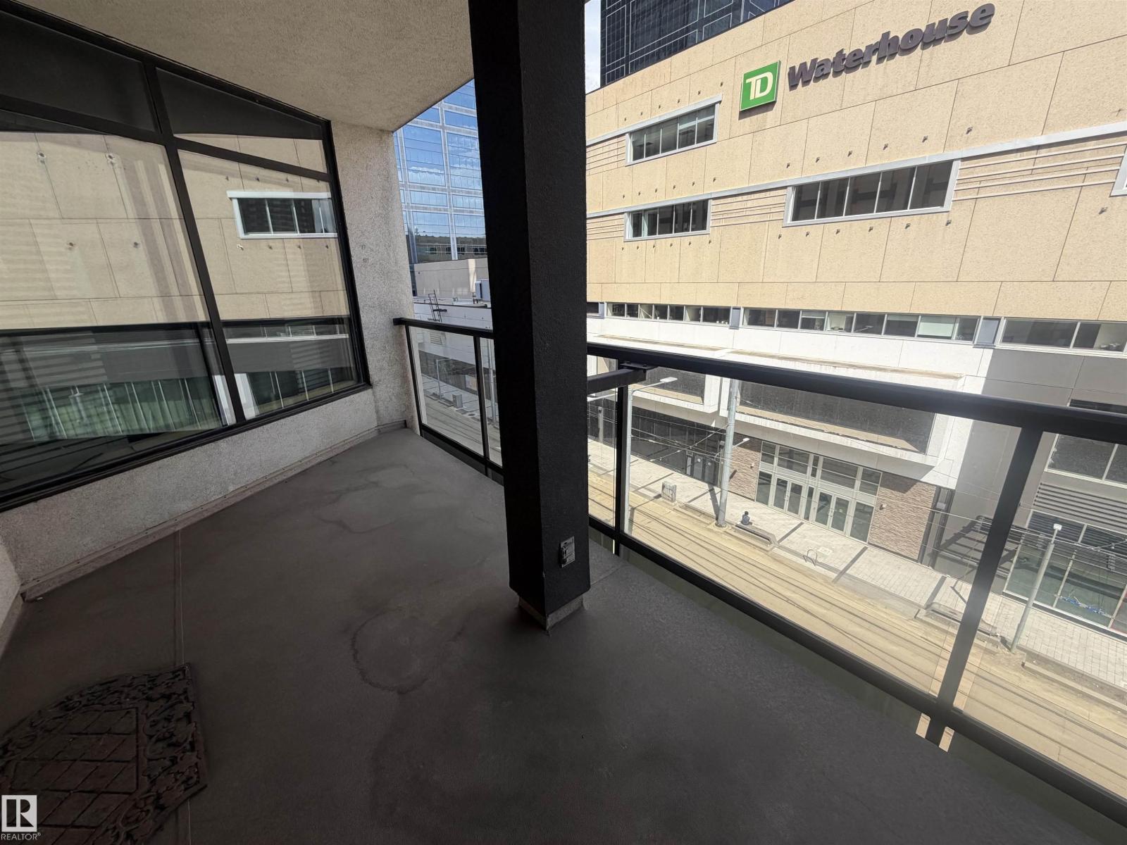 #401 10009 102 AV NW - Image 65