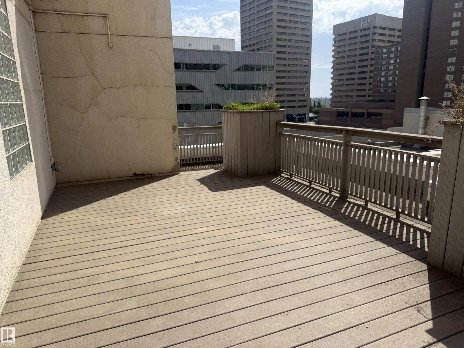 #401 10009 102 AV NW - 67
