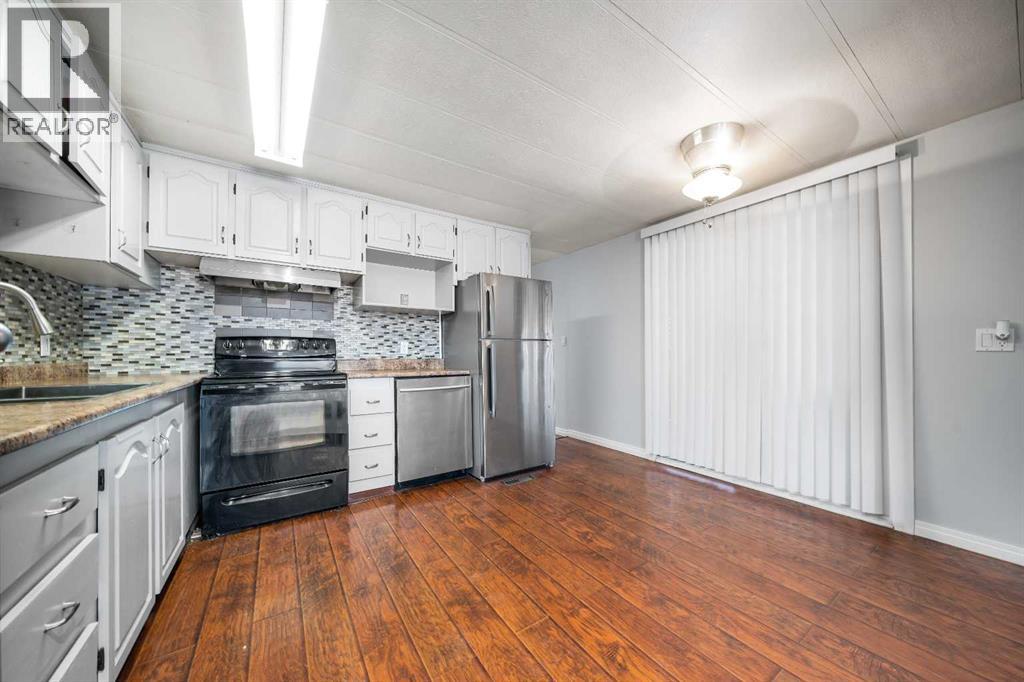 17 De Havilland Boulevard SW - Image 9