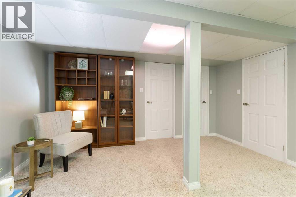 11 Greenwood Court SW - Image 40