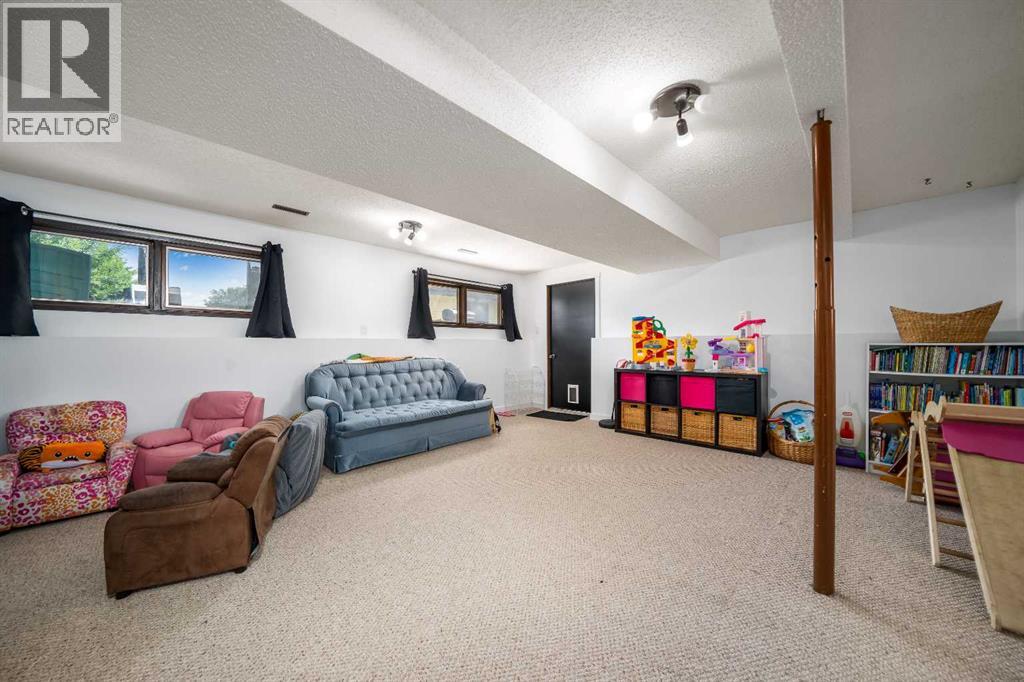 61 Rossmere Way SE - Image 22