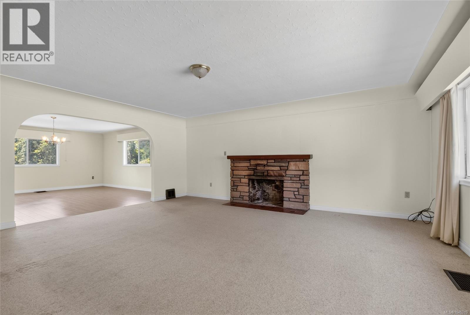4030 Gibbins Rd - Image 58