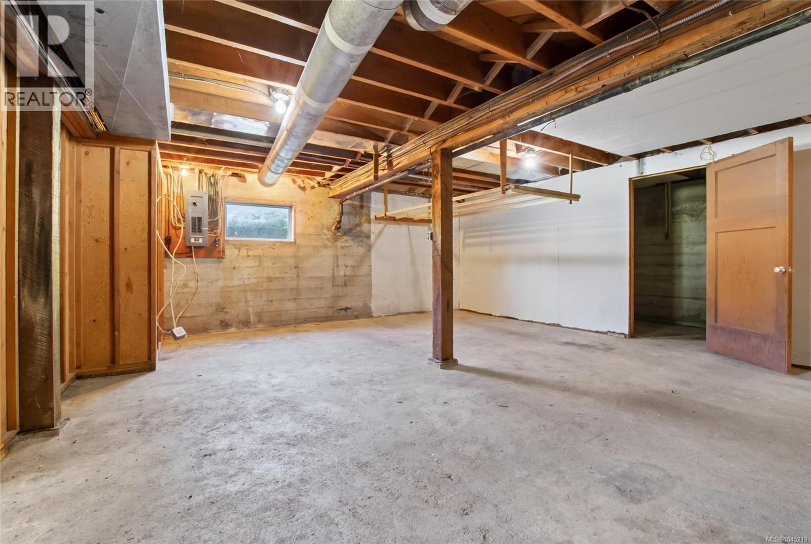 4030 Gibbins Rd - Image 75