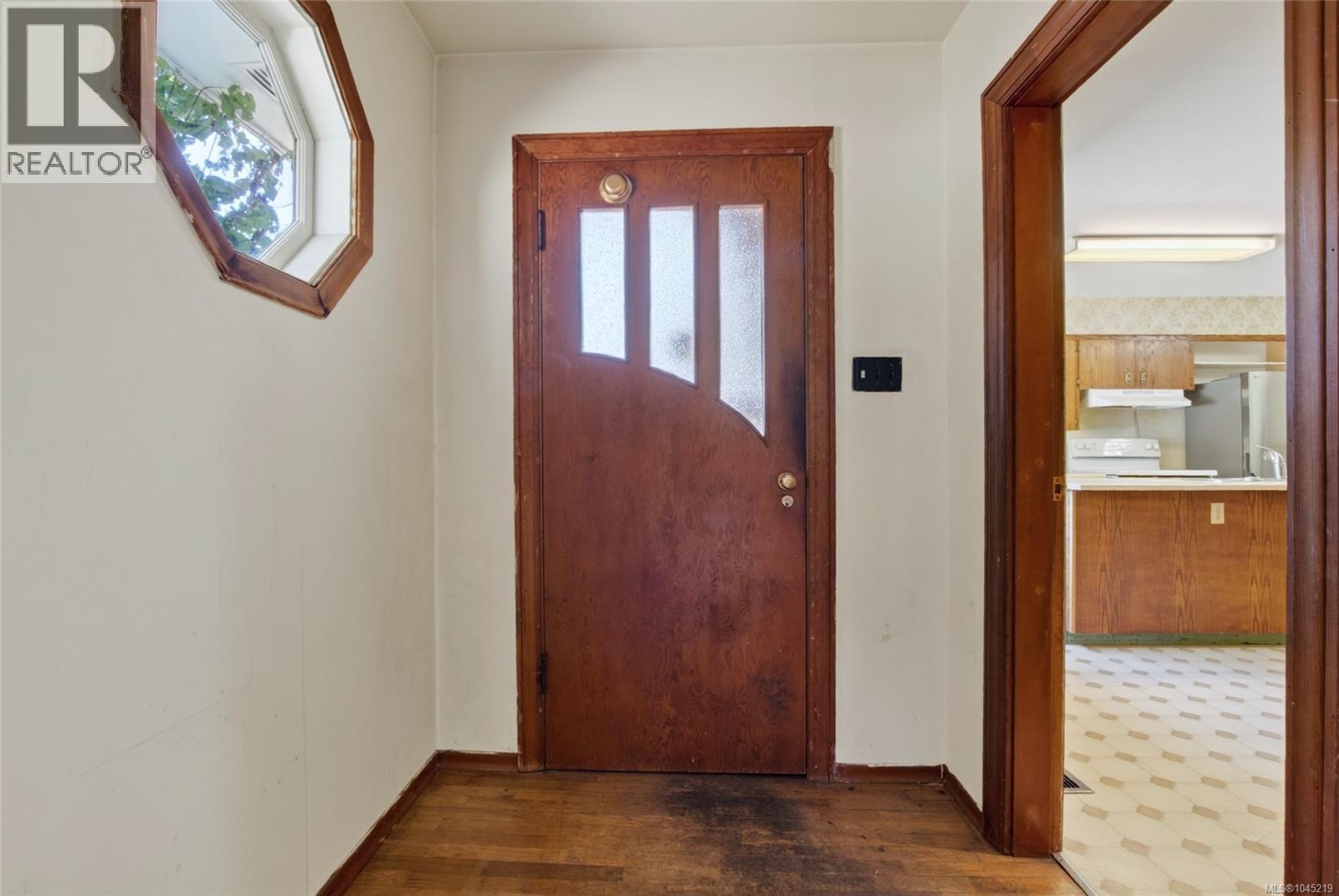 4030 Gibbins Rd - Image 46