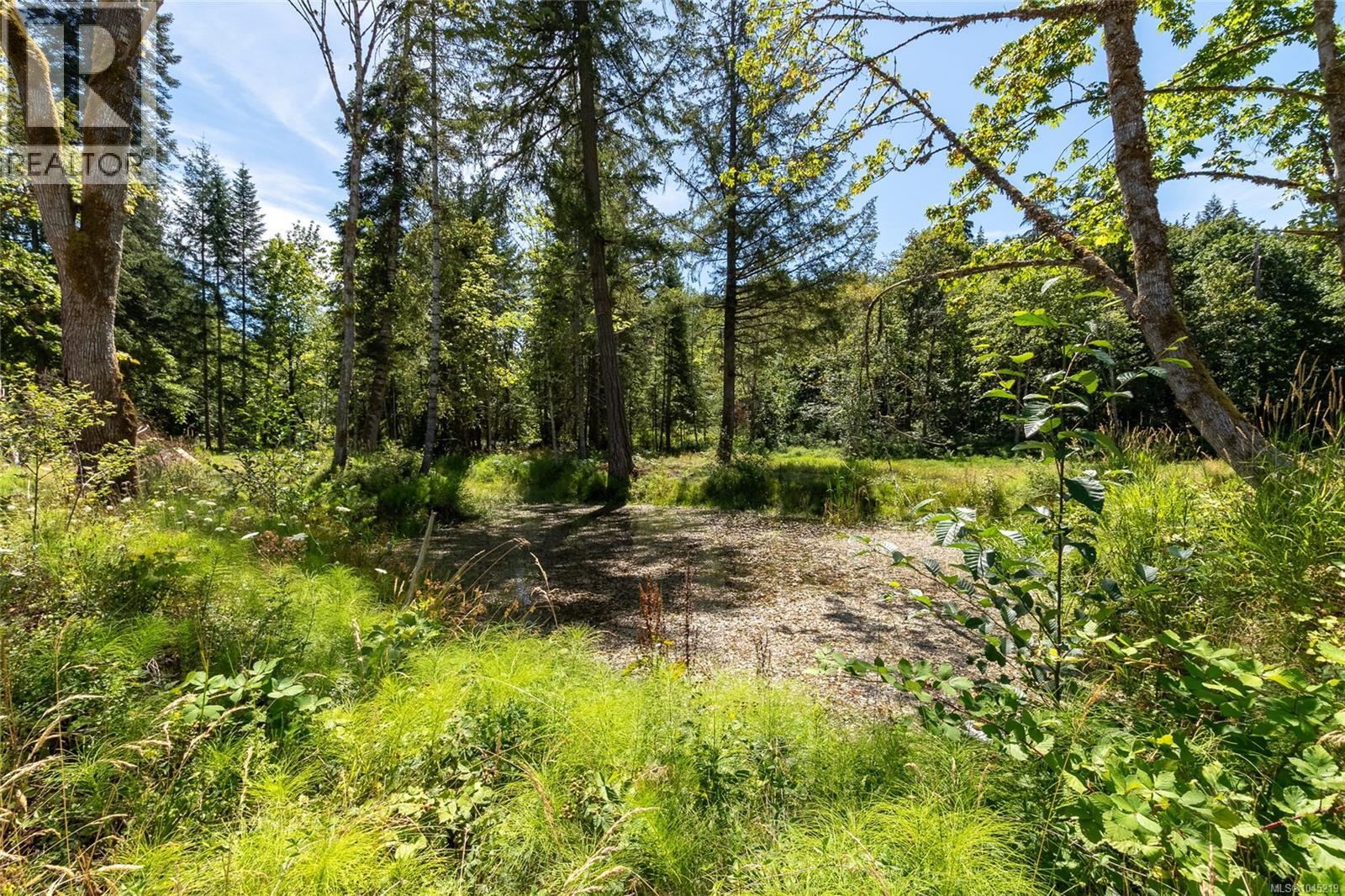 4030 Gibbins Rd - Image 39
