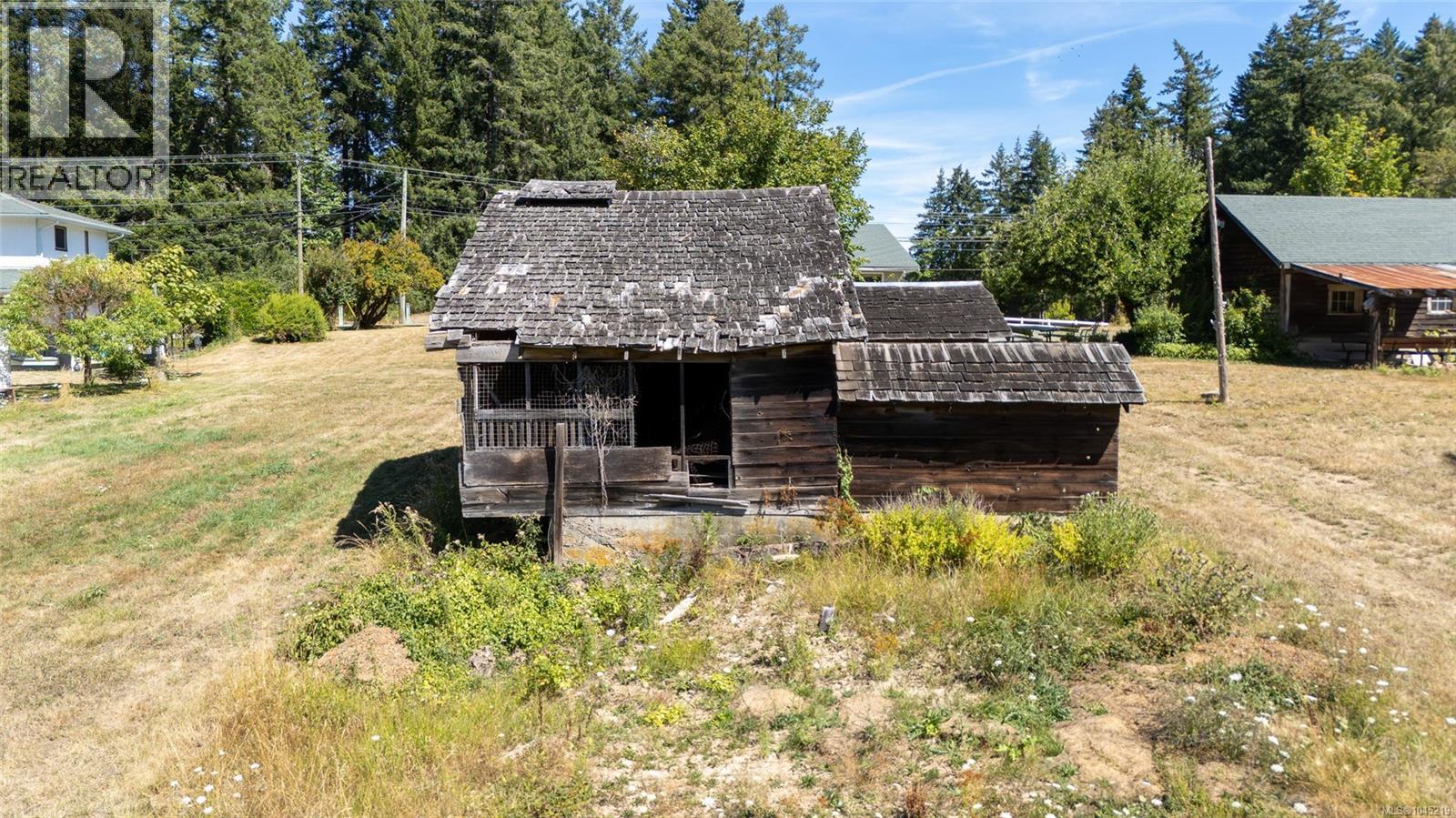4030 Gibbins Rd - Image 40