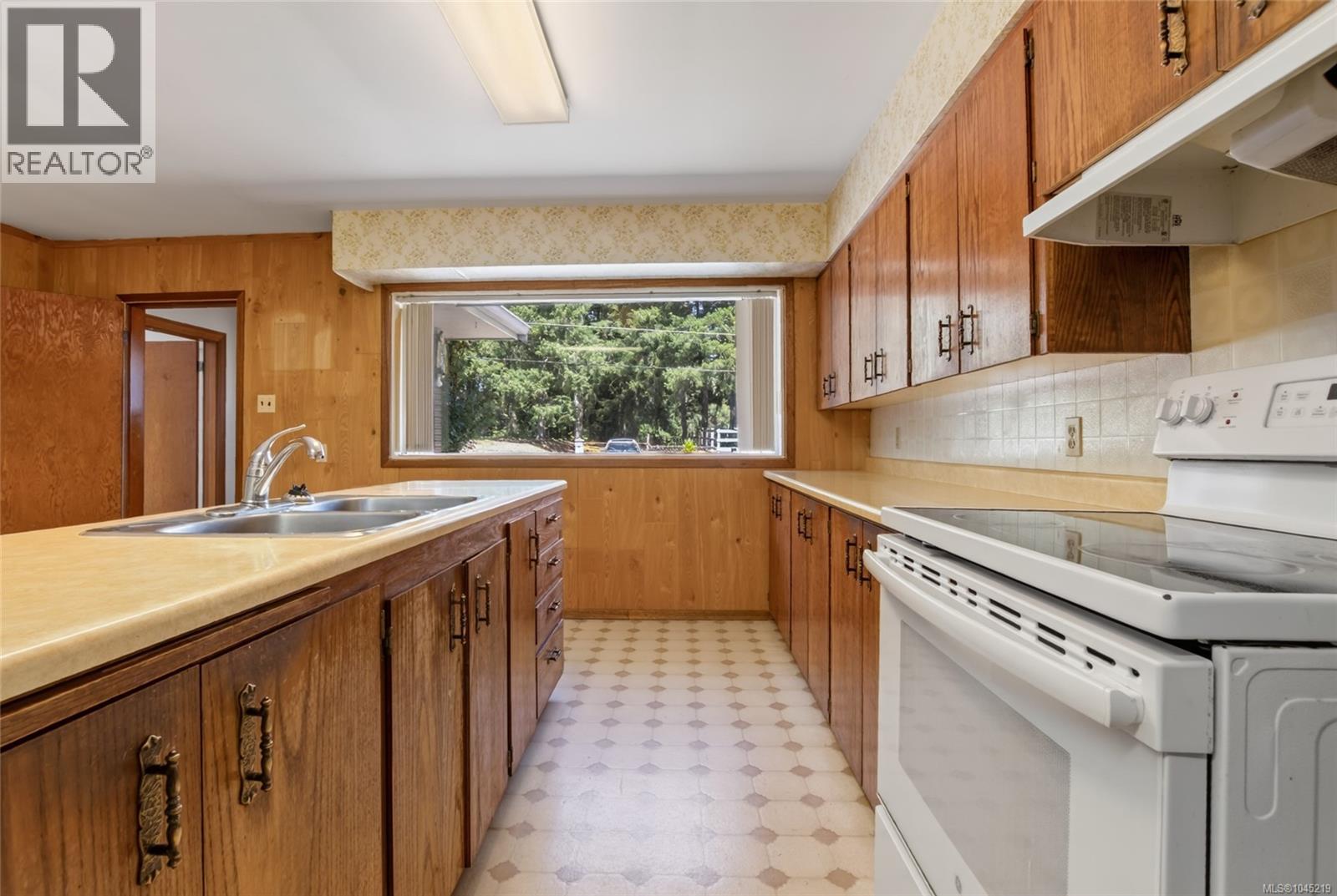 4030 Gibbins Rd - Image 52