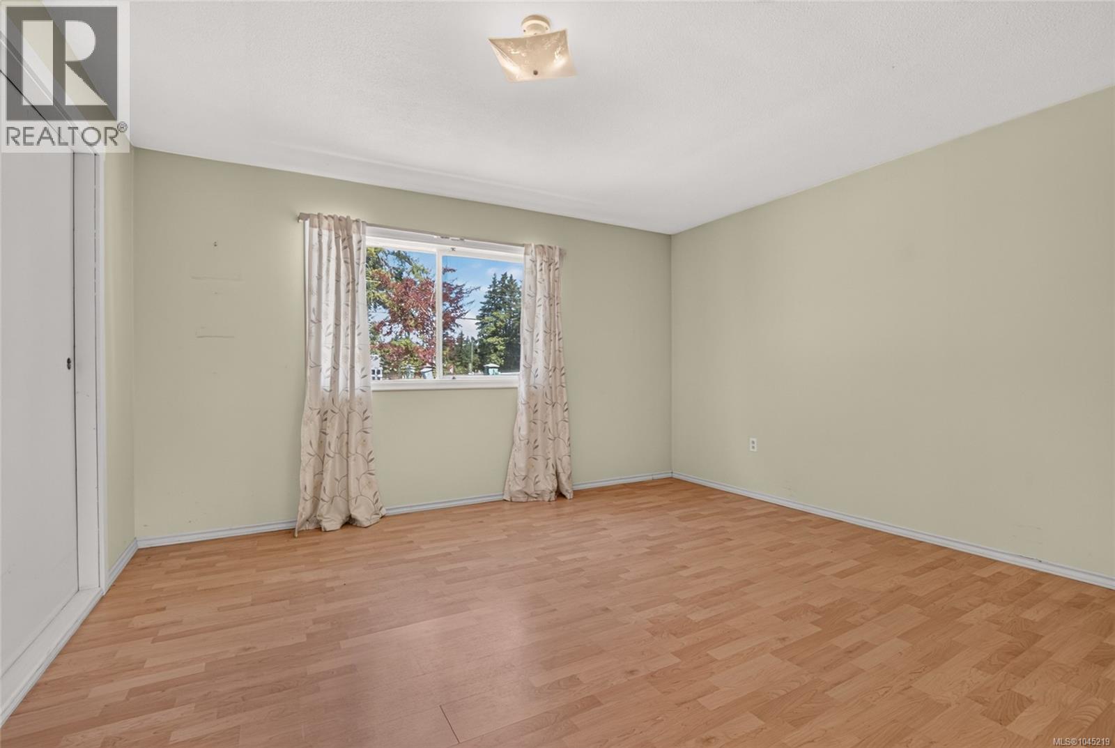 4030 Gibbins Rd - Image 62