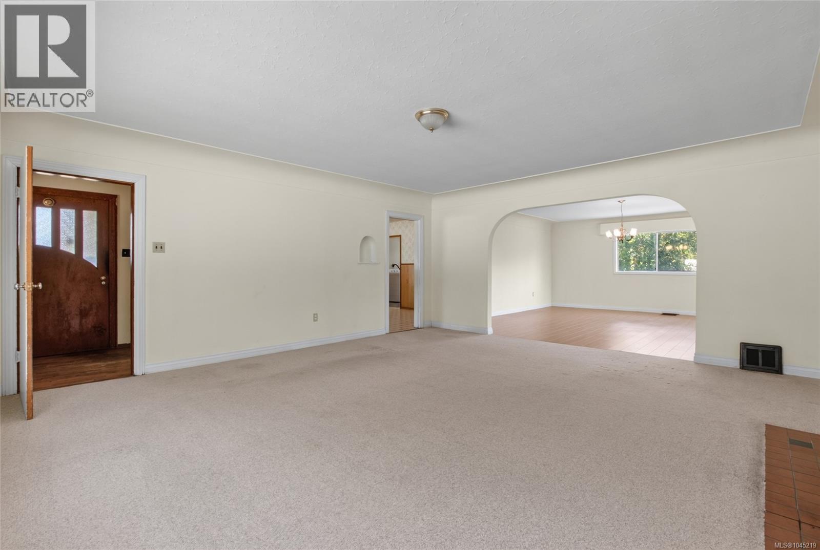4030 Gibbins Rd - Image 57