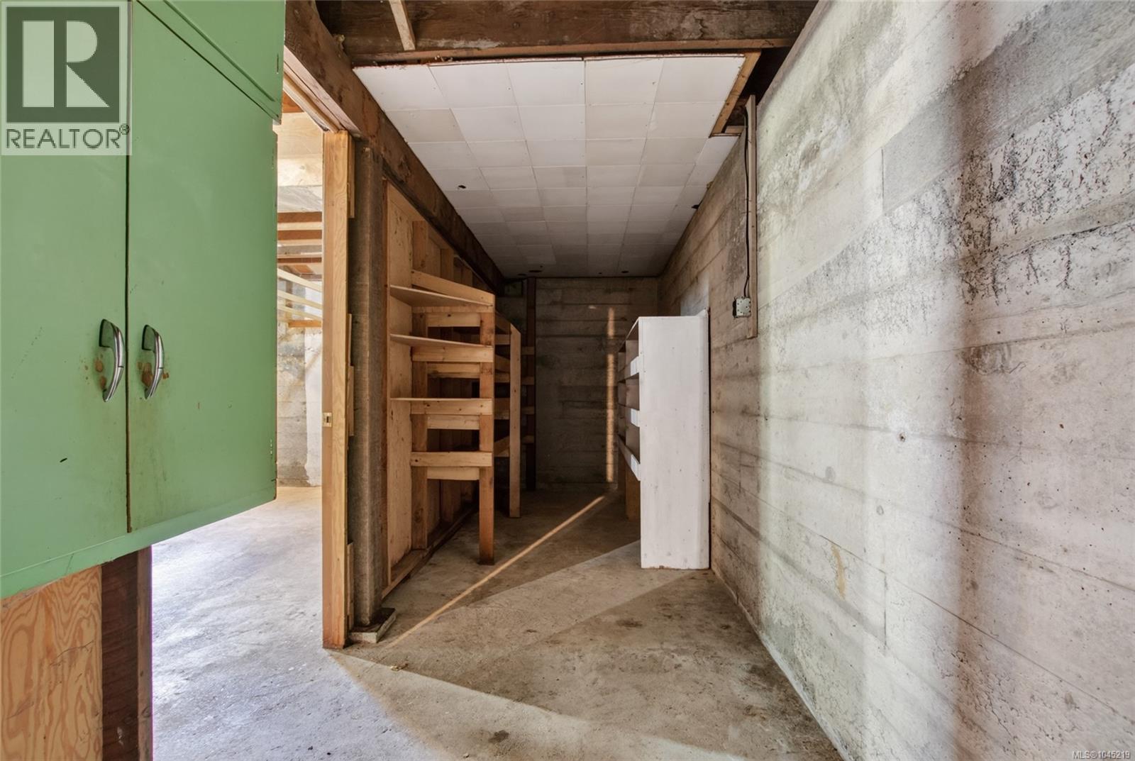 4030 Gibbins Rd - Image 83