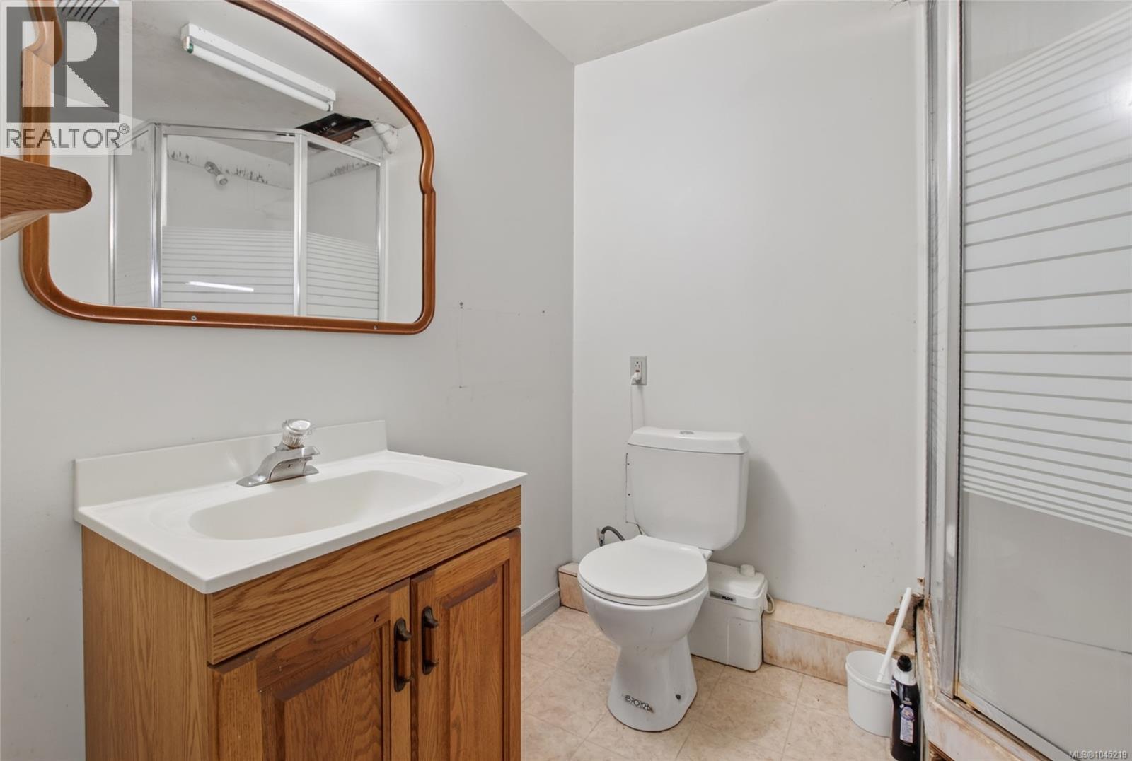 4030 Gibbins Rd - Image 74
