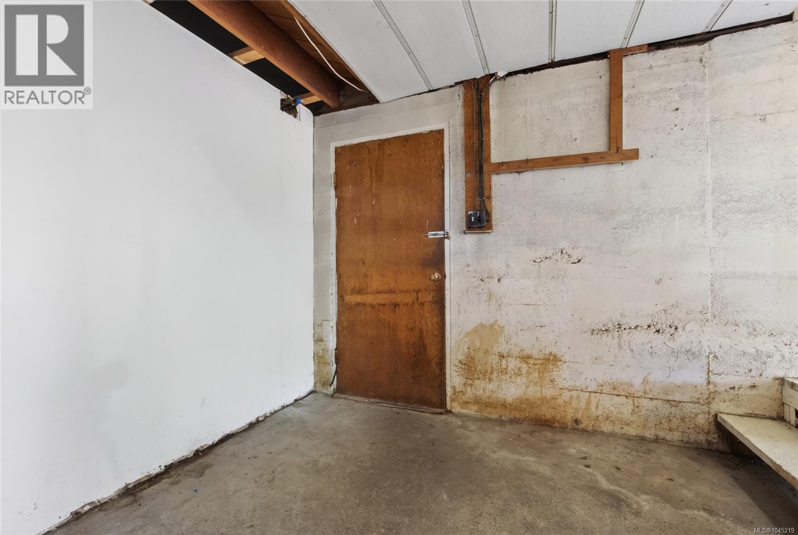 4030 Gibbins Rd - Image 82