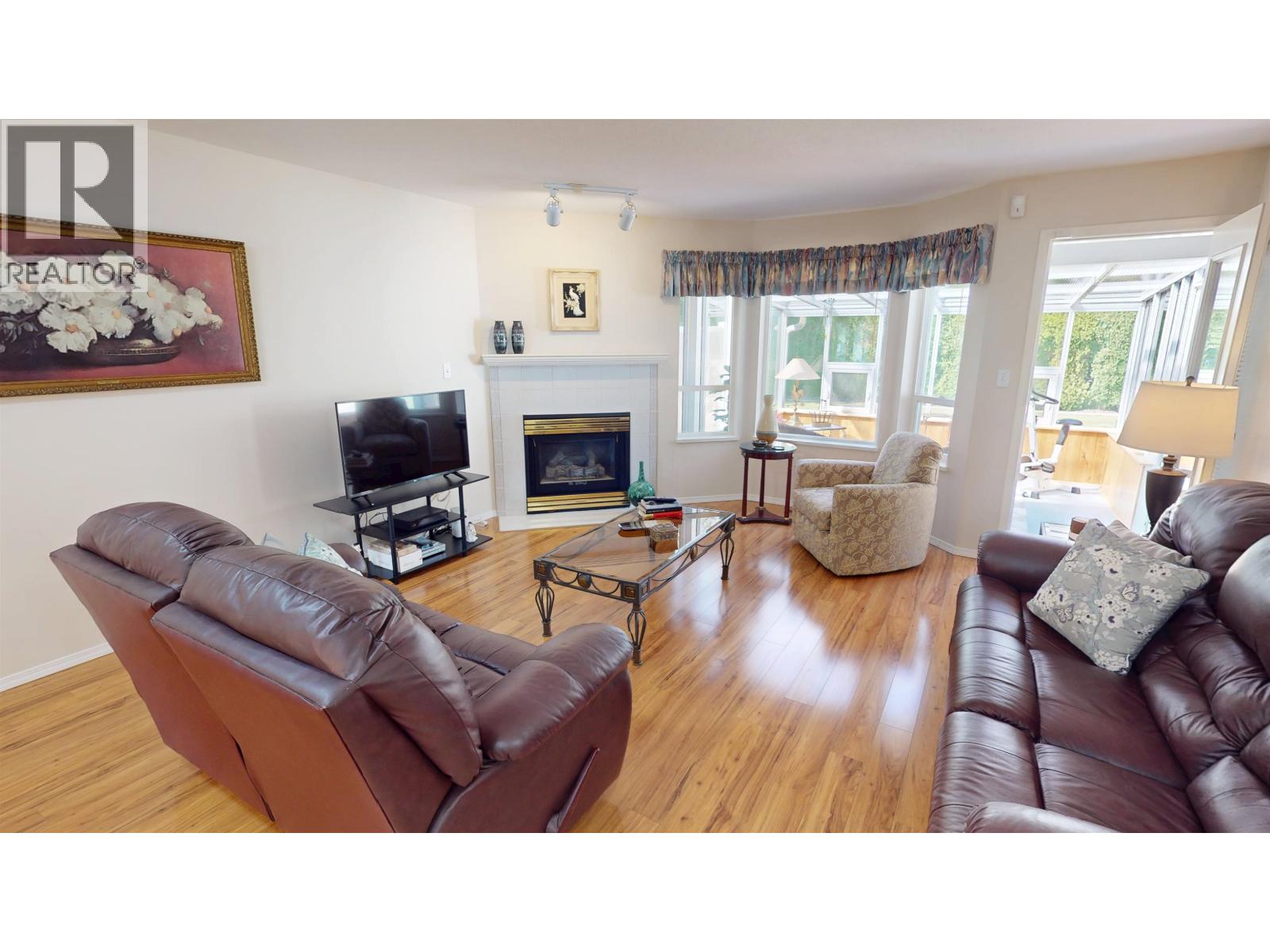 #7 490 LEWIS DRIVE - 14