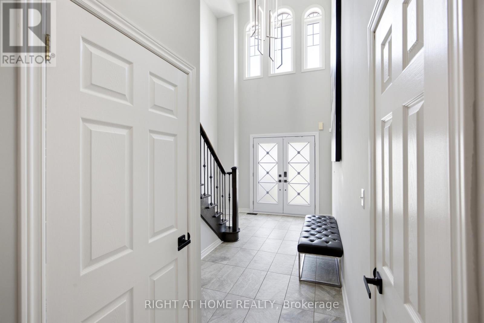 216 GREENWOOD ROAD - 23