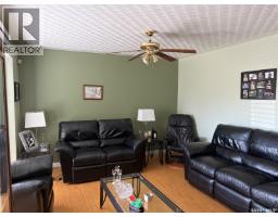 Laundry room - 507 6th Street E, Wynyard, SK S0A4T0 Photo 12