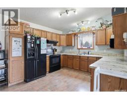 Sunroom - 329 1st Avenue E, Mortlach, SK S0H3E0 Photo 11
