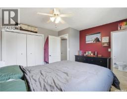 329 1st Avenue E, Mortlach, SK S0H3E0 Photo 22