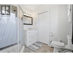329 1st Avenue E, Mortlach, SK S0H3E0 Photo 23