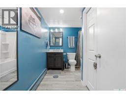329 1st Avenue E, Mortlach, SK S0H3E0 Photo 36