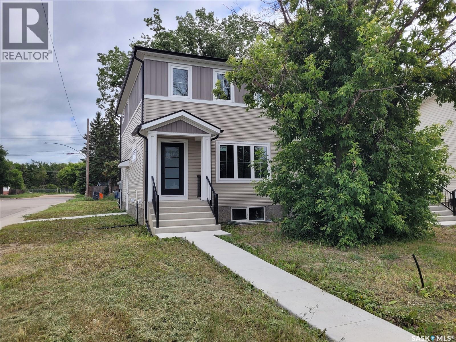 1640 1st AVENUE N - 2
