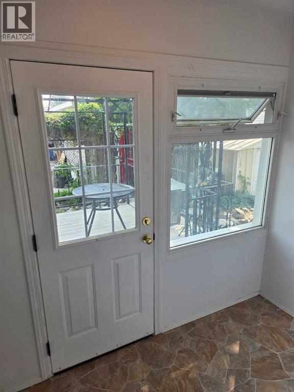 511 12C Street N - Image 12