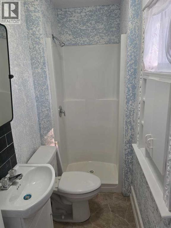 511 12C Street N - Image 11